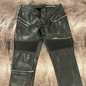 Zara women’s leather zipper motorcycle pants. Size M